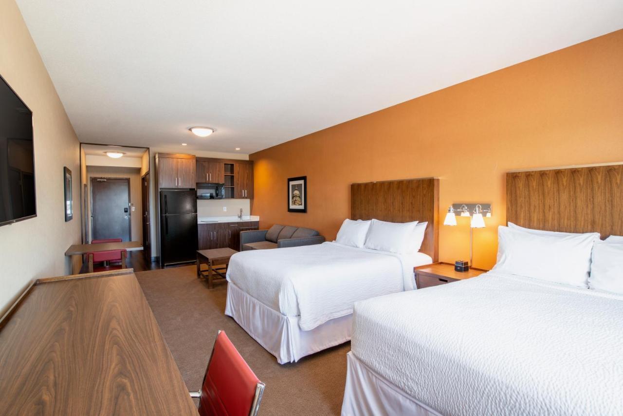 Four Points By Sheraton Гранд Прери Екстериор снимка
