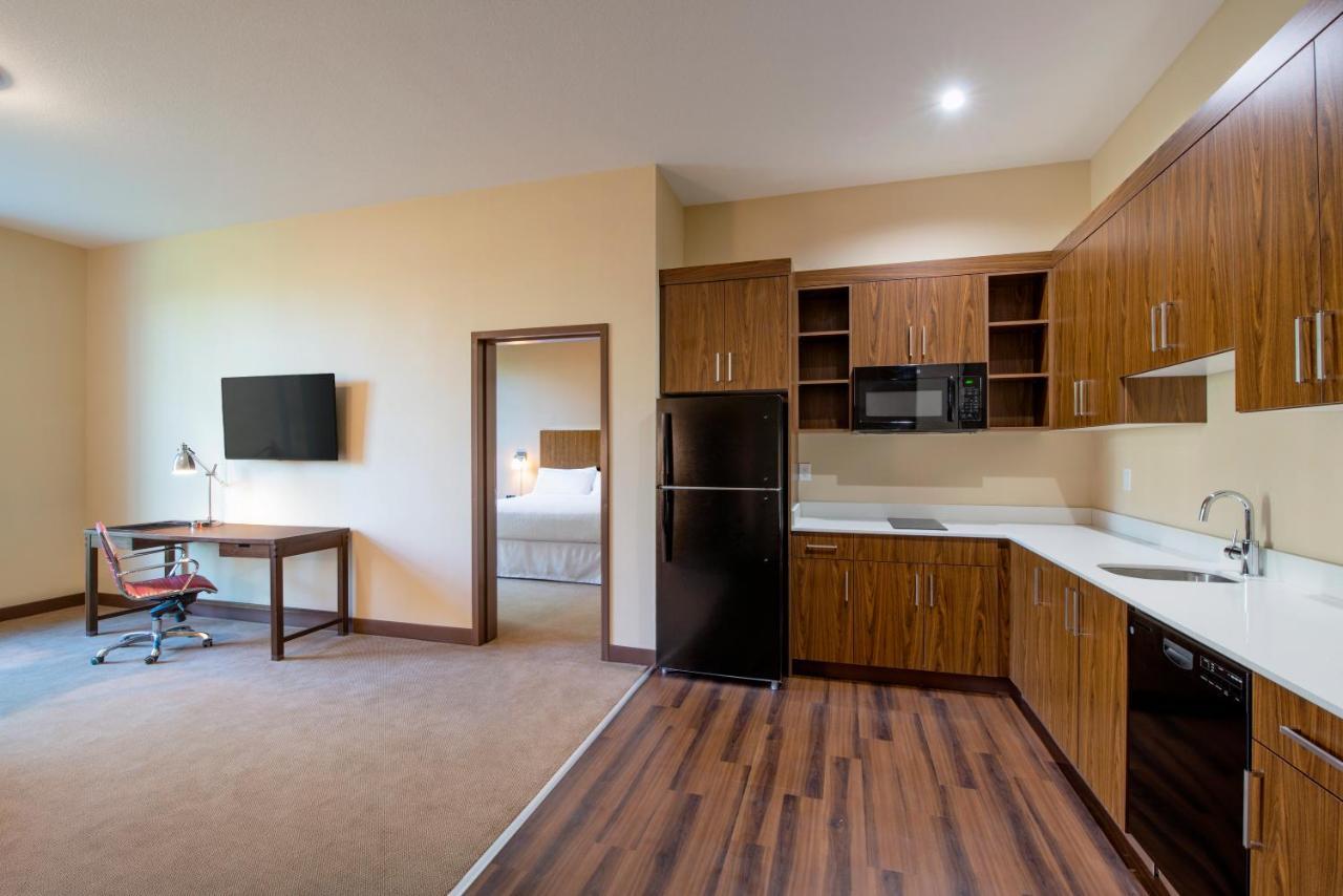 Four Points By Sheraton Гранд Прери Екстериор снимка