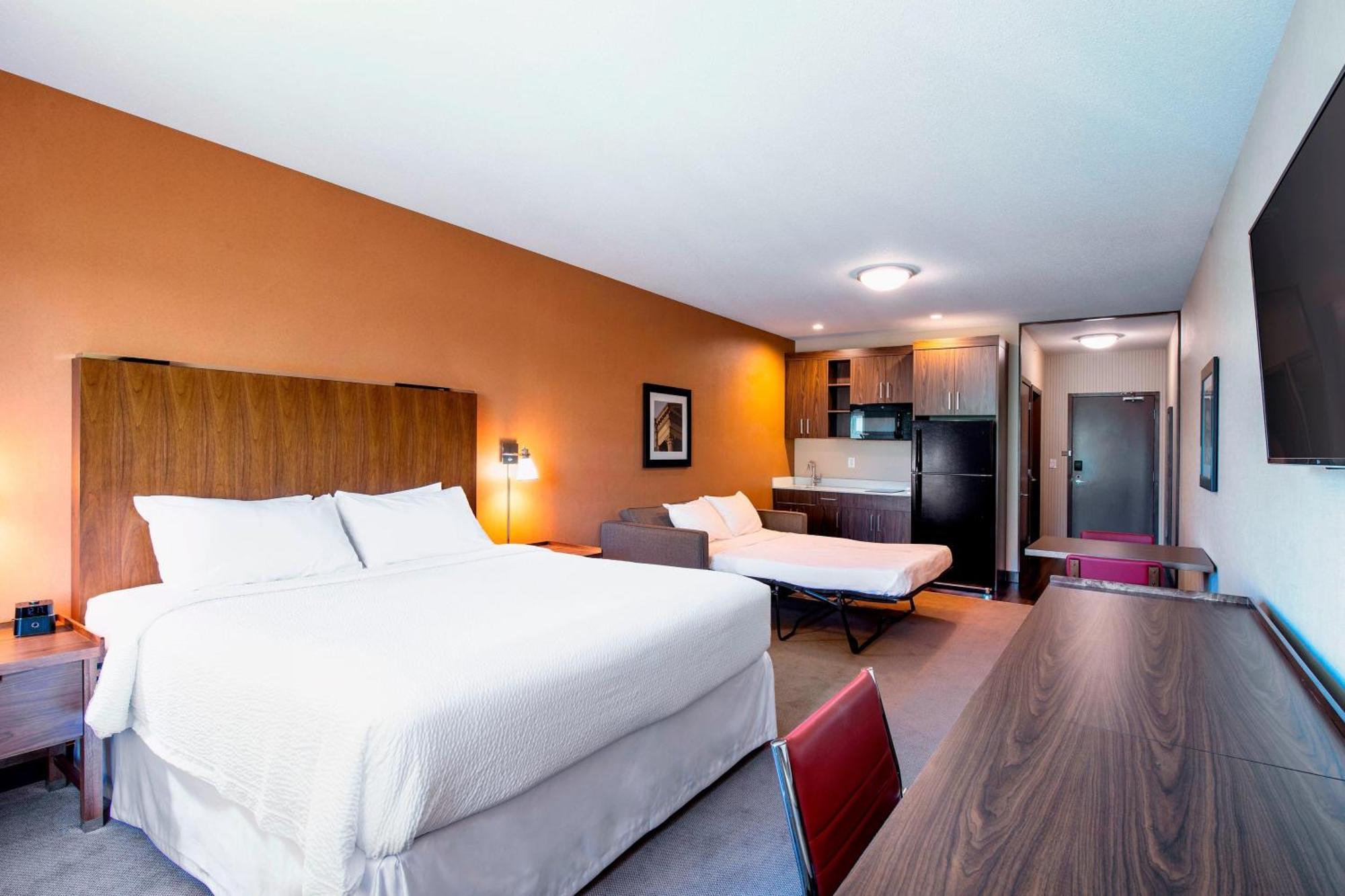 Four Points By Sheraton Гранд Прери Екстериор снимка