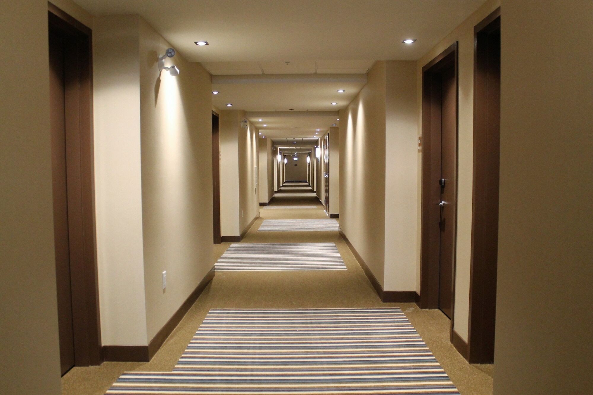 Four Points By Sheraton Гранд Прери Екстериор снимка